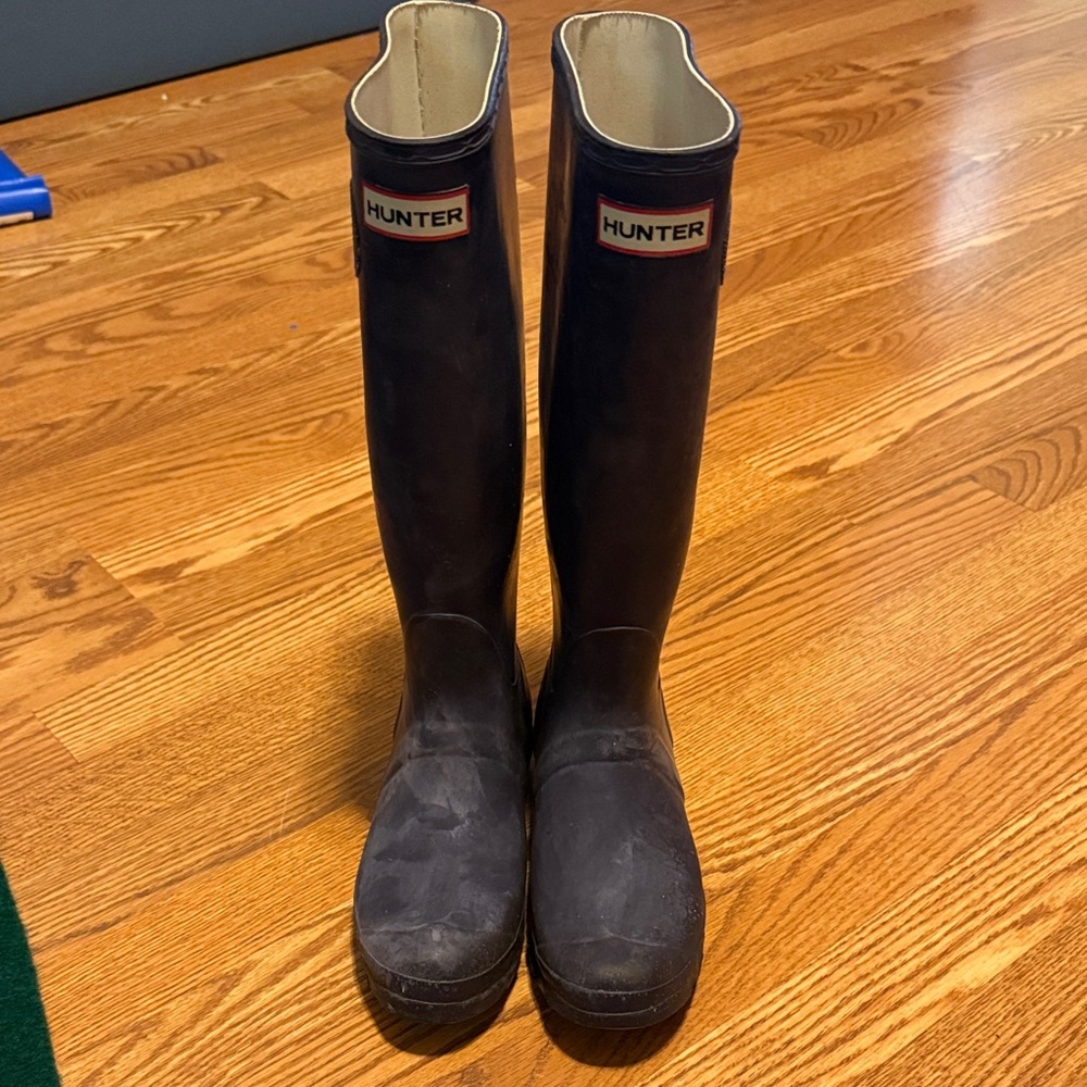 Women’s hunter boots